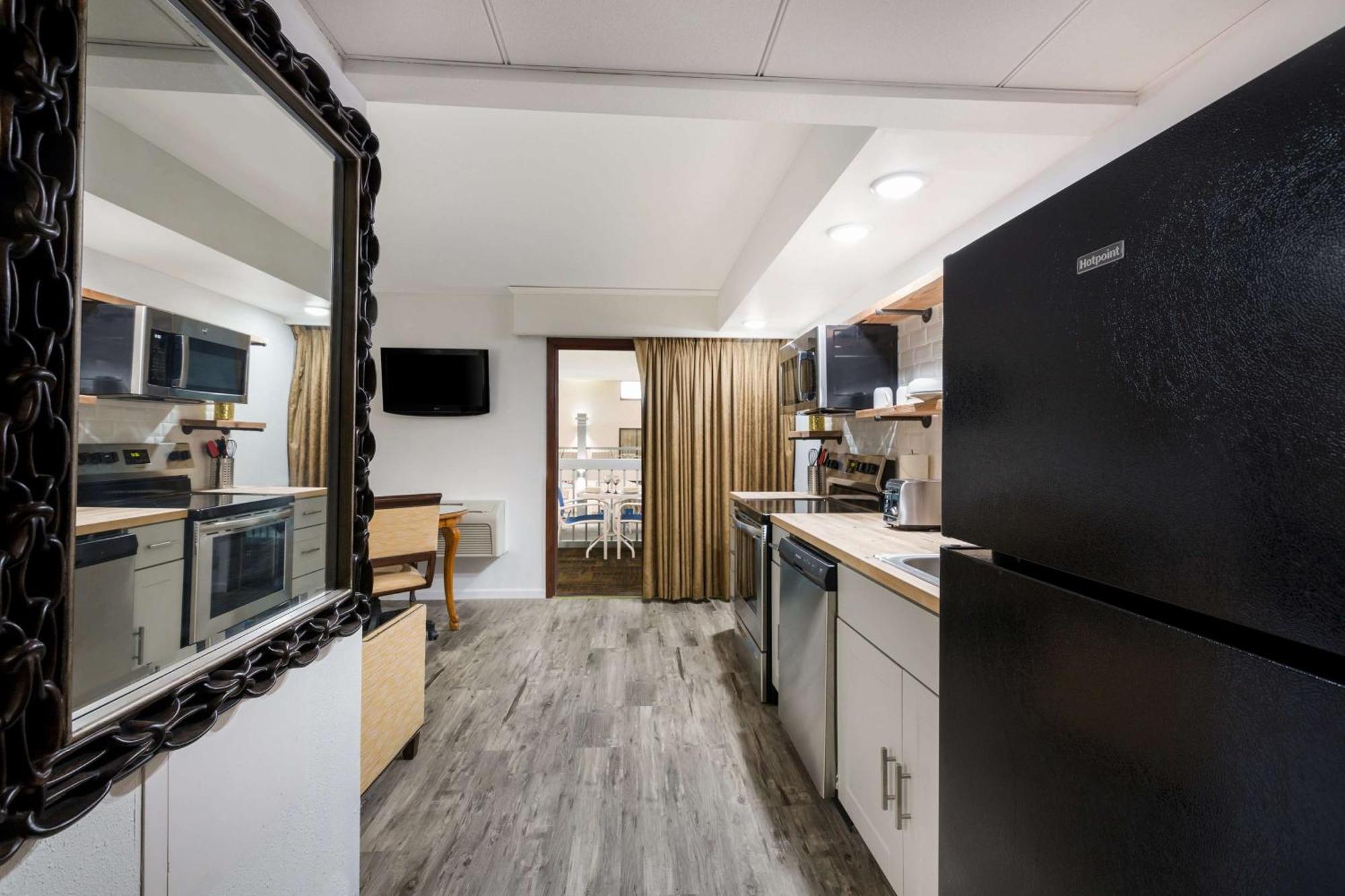 Revel Hotel Minot - Surestay Collection By Best Western Exteriér fotografie